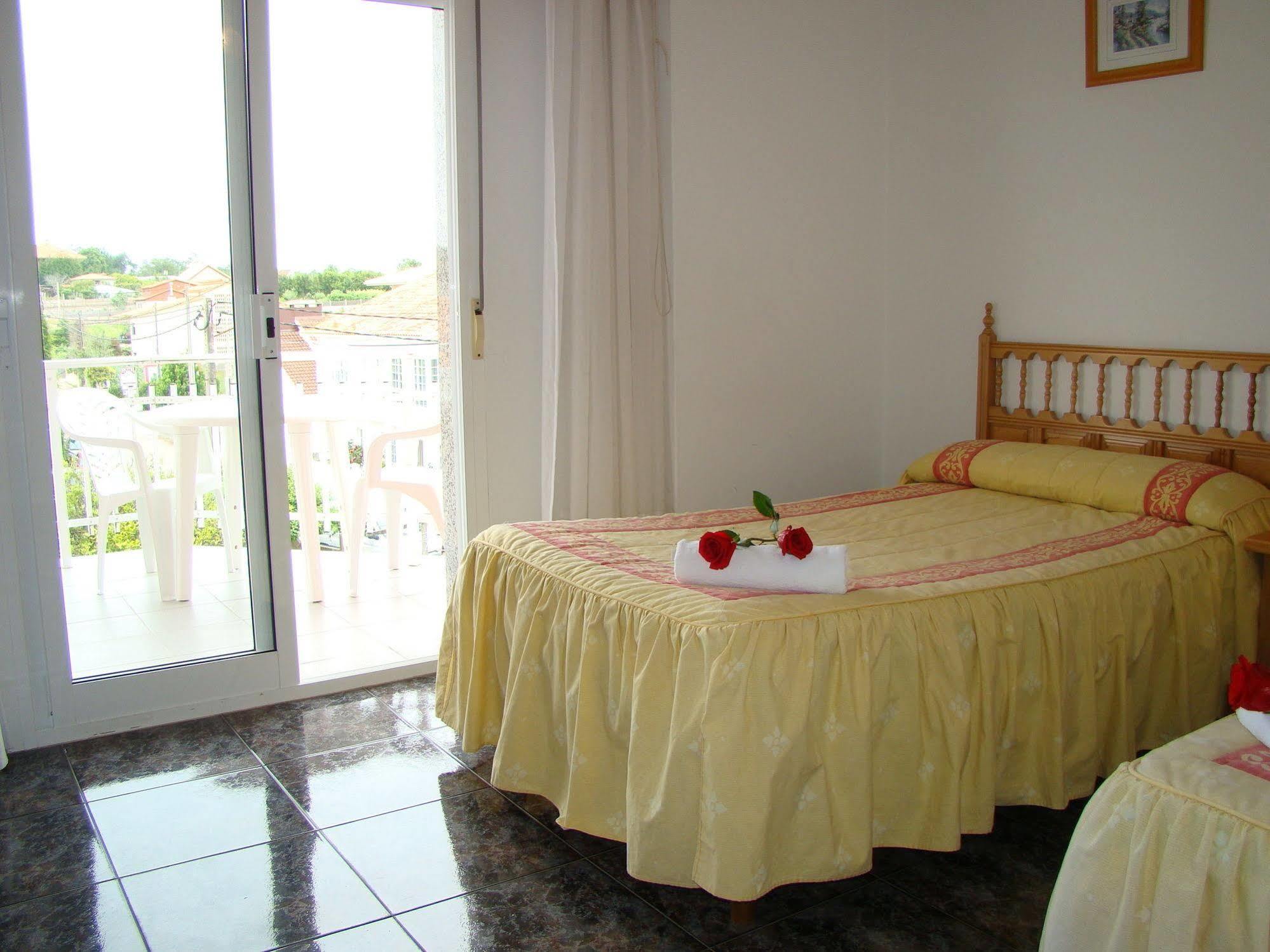 Hostal San Roque Portonovo Exterior photo